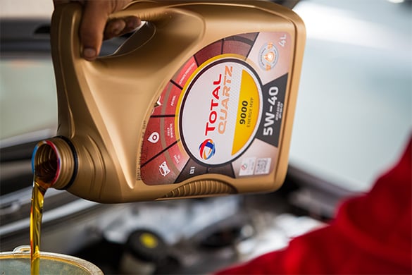 New TOTAL Engine Oil with User-Friendly Ergonomic Design